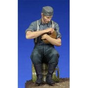 TBO35145 WW.II ドイツ兵 食事中 [1/35スケール レジンキット]
