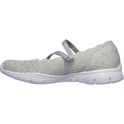 skechers seager strike out