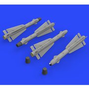 EDU632134 AIM-4D ファルコン 空対空ミサイル 4個入り [1/32 プラモデル]