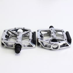 B249DU アルミプラットホームペダル シルバー 48606000