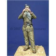 AM35017 DAK 戦車兵下士官 [1/35スケール レジン製ミリタリーフィギュア]