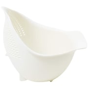 トリの水切りボウル S 700ml  ホワイト K697W