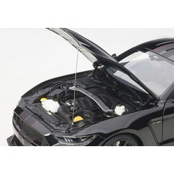 【新品超激安】AUTO art 72935 1/18 フォード シェルビー GT350R （レッド） 乗用車