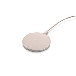Bang&Olufsen Beoplay e8 3rd gen＋ワイヤレス充電器 Bang&Olufsen Beoplay e8 3rd gen＋ワイヤレス充電器