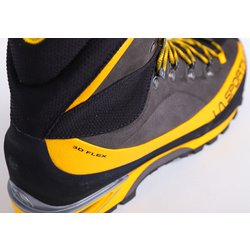 ヨドバシ.com - スポルティバ LA SPORTIVA トランゴアルプエボGTX