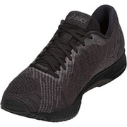 1011A176 001_BLACK/BK26GEL-DS TRAINER 24 26 001_BLACK/BK [メンズ ランニングシューズ]
