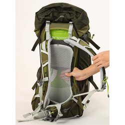 ヨドバシ.com - オスプレー Osprey ストラトス 36 OS50301 ゲイター