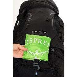 ヨドバシ.com - オスプレー Osprey ケストレル 48 OS50140 ブラック M