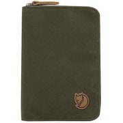 パスポート ウォレット Passport Wallet 24220 633 Dark Olive [アウトドア ワレット]