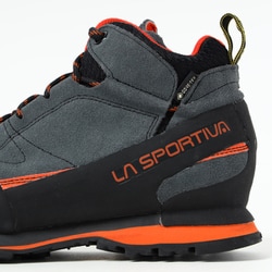 ヨドバシ.com - スポルティバ LA SPORTIVA ボルダー エックス ミッド GTX Boulder X Mid 17E カーボン/フレイム  EU40(25.5cm) [トレッキングシューズ メンズ] 通販【全品無料配達】