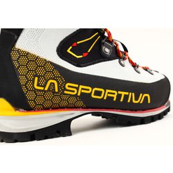 ヨドバシ.com - スポルティバ LA SPORTIVA ネパールキューブ GTX