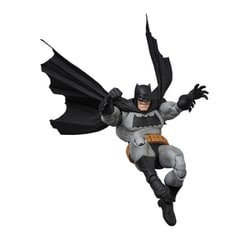 【新品】バットマン ダークナイト フィギュア（メディコム・トイ MAFEX） MAFEX 送料無料◇MAFEX マフェックス No.106 BATMAN バットマン