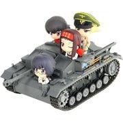 PD86 III号突撃砲 F型 エンディングVer.全国大会時 エルヴィン＆カエサル アクリルフィギュア付き [ガールズ＆パンツァーシリーズスケール 塗装済み完成品]