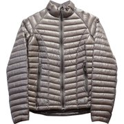 ゴーストウィスパラーダウンジャケット OL6295 514_Mystic Purple Sサイズ [アウトドア ダウンウェア レディース]