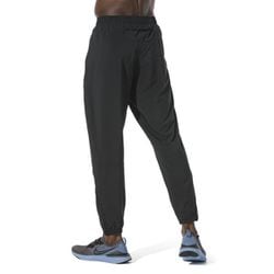 ヨドバシ.com - ナイキ NIKE フェノム エッセンシャル ウーブン パンツ NJP-BV4834-010 010ブラック Mサイズ [ランニングパンツ  メンズ] 通販【全品無料配達】