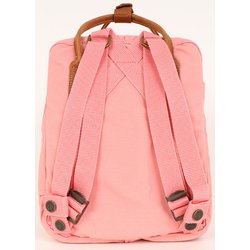 カンケン　No.2 ミニ　ナンバー2 Kånken No. 2 Black Mini Backpack - Fjällräven