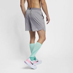 ヨドバシ.com - ナイキ NIKE フレックス ストライド 7イン NJP