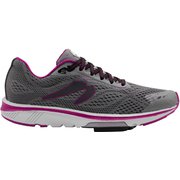 DISTANCE VIII W000219B Grey/Magenta US7.5（25.5cm） [ランニングシューズ レディース]