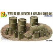CLHMC16008 WW.II米軍 20Lジェリカンと200Lドラム缶 セット [1/16スケール プラモデル]
