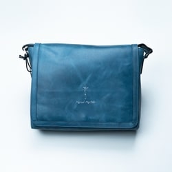 MMJA [JAMES カーフレザーショルダーバッグ BLUE 青]