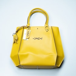 JDLO [LOYALITY トートバッグ BANANA 黄]