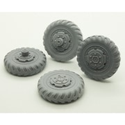 MAC35553 WWII 米 M3スカウトカー用方向性タイヤセット ホイール付 タミヤ用 [1/35スケール レジン製パーツ]