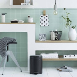 ヨドバシ.com - brabantia ブラバンシア 114106 [ペダルビン ニュー