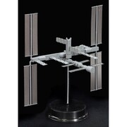 DR11024 ISS 国際宇宙ステーション 2007年仕様 [1/400スケール プラモデル]
