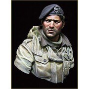 YM1835 WWII イギリス戦車搭乗員 [1/10スケール レジン製ヒストリカルフィギュア]