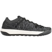 フエコニットローメン Hueco Knit Low Men 3020-06190 0486 black-titanium UK12.5(31cm) [クライミングシューズ メンズ]