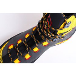 ヨドバシ.com - スポルティバ LA SPORTIVA トランゴテックレザー