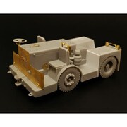 HAUBRS48013 英 タグマスター 牽引車 [1/48スケール レジンキット]