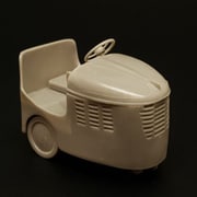 HAUBRS48014 英 クラークAT B型 牽引車 [1/48スケール レジンキット]