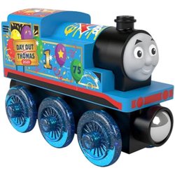 ヨドバシ Com マテル Mattel 木製トーマス Gnc30 デイ アウト ウィズ トーマス 対象年齢 2歳 通販 全品無料配達