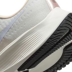 (WMNS) Nike Air Zoom Pegasus 37 'Pale Ivory' BQ9647-102