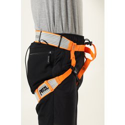 ヨドバシ.com - ペツル PETZL アルティチュード C019AA00 S/Mサイズ