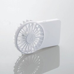 ヨドバシ.com - エレコム ELECOM FAN-U202WH [USB扇風機 flowflowflow