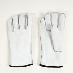 ヨドバシ.com - ヘストラ HESTRA スリーフィンガー フル レザー