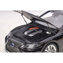 ヨドバシ.com - オートアート AUTOart 78868 1/18 レクサス LS500h