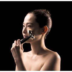 【新品】ReFa RF-CC2007B BLACK MTG ReFa Crystal CARAT FACE（リファクリスタルカラット