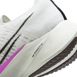 ヨドバシ.com - ナイキ NIKE エア ズーム テンポ ネクスト