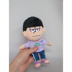 おそ松さん　ぬいぐるみ　三英　おそ松　カラ松　チョロ松　一松　トド松 Amazon.co.jp: 三英貿易 おそ松さん チョロ松(S) ぬいぐるみ