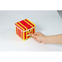 とびだす！？ドッキリ貯金箱
