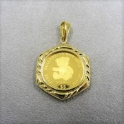 ジュエリー 純金コイン（K18製ペンダント枠付） 1/20oz 2020 テディベア 8角枠