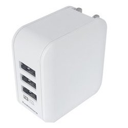 自動識別IC搭載 3ポート充電器 AC-018