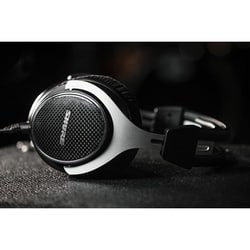 ヨドバシ.com - Shure シュア SRH1540BK-A [SRH1540 密閉ダイナミック