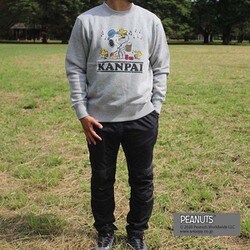 ヨドバシ Com ジーアールエヌアウトドア Grn Outdoor Kanpai Snoopy Crew Sweat Go0184r H Gray Lサイズ アウトドア スウェット メンズ 通販 全品無料配達