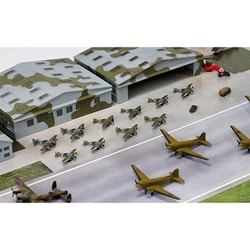 ヨドバシ Com ピットロード Pit Road Sps10 1 700 Spsシリーズ Wwii イギリス空軍基地 組立式プラモデル 通販 全品無料配達