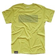 AP601 Optics Logo T-Shirt Pilsner M [アウトドア カットソー メンズ]