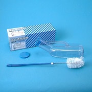 SA印塩ビ透明尿器(男性用)1100CC(ブラシツキ)